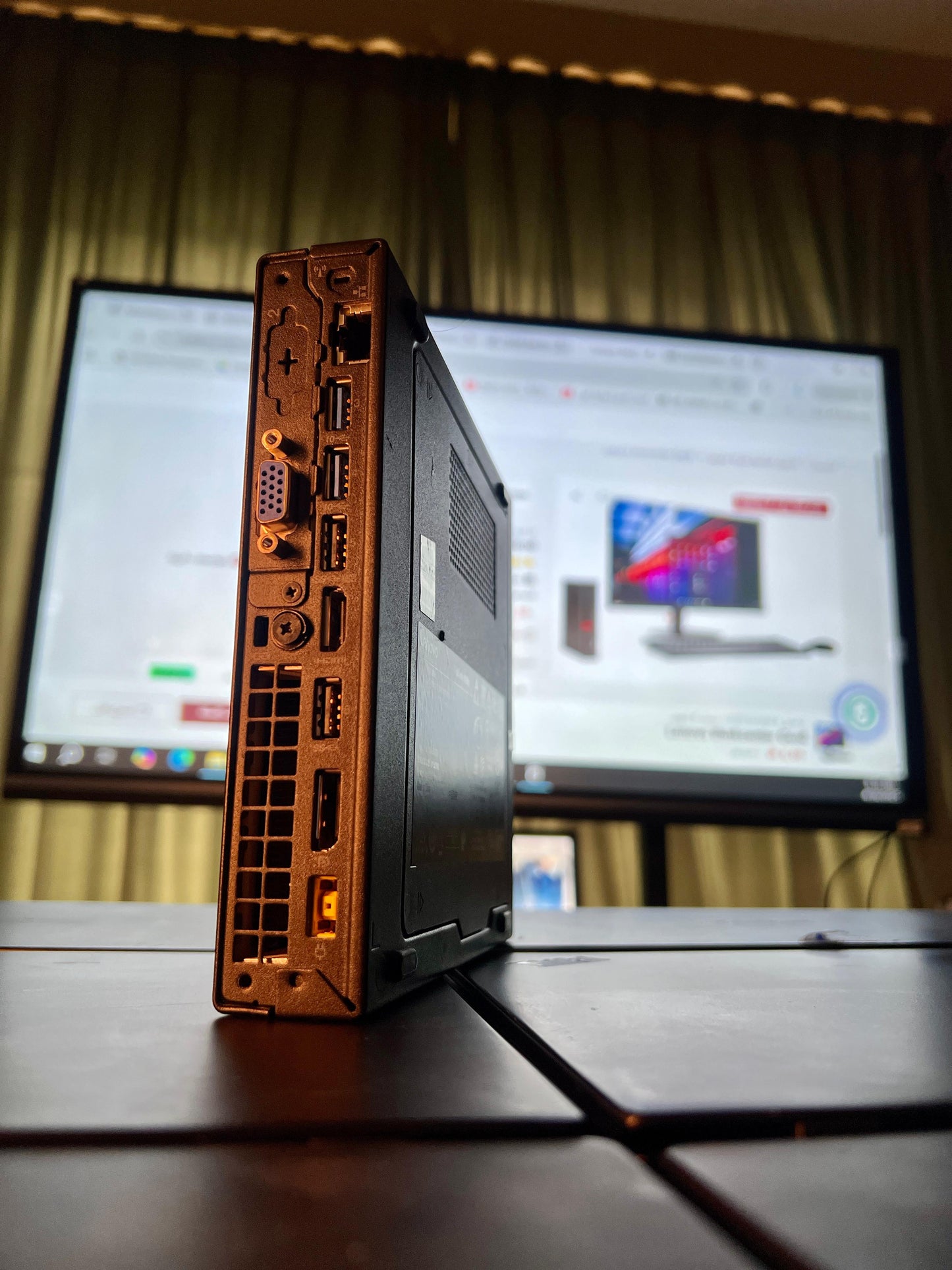 Lenovo thinkcenter M920q Gen 9 Pc