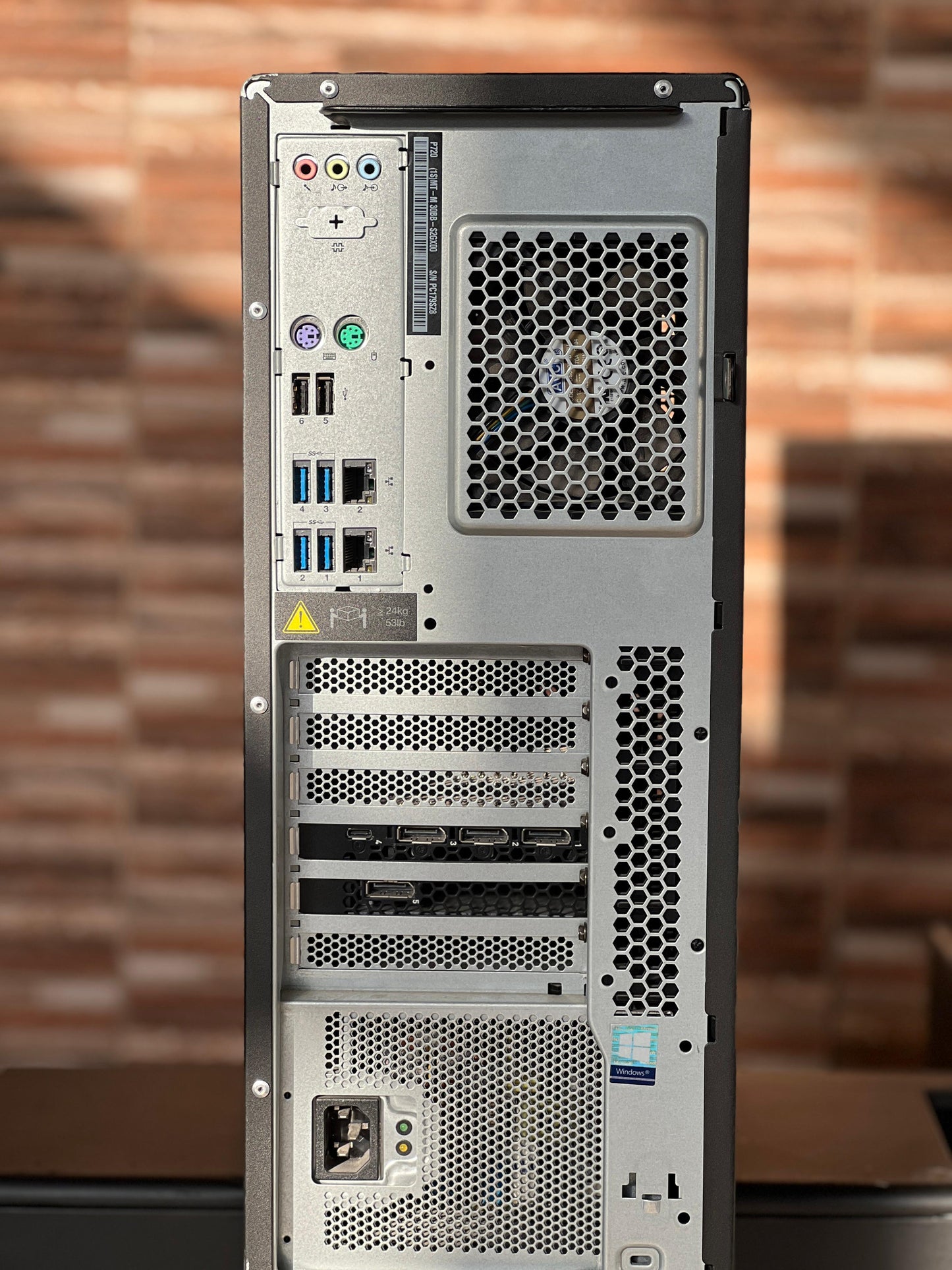 Lenovo thinkstation P720
